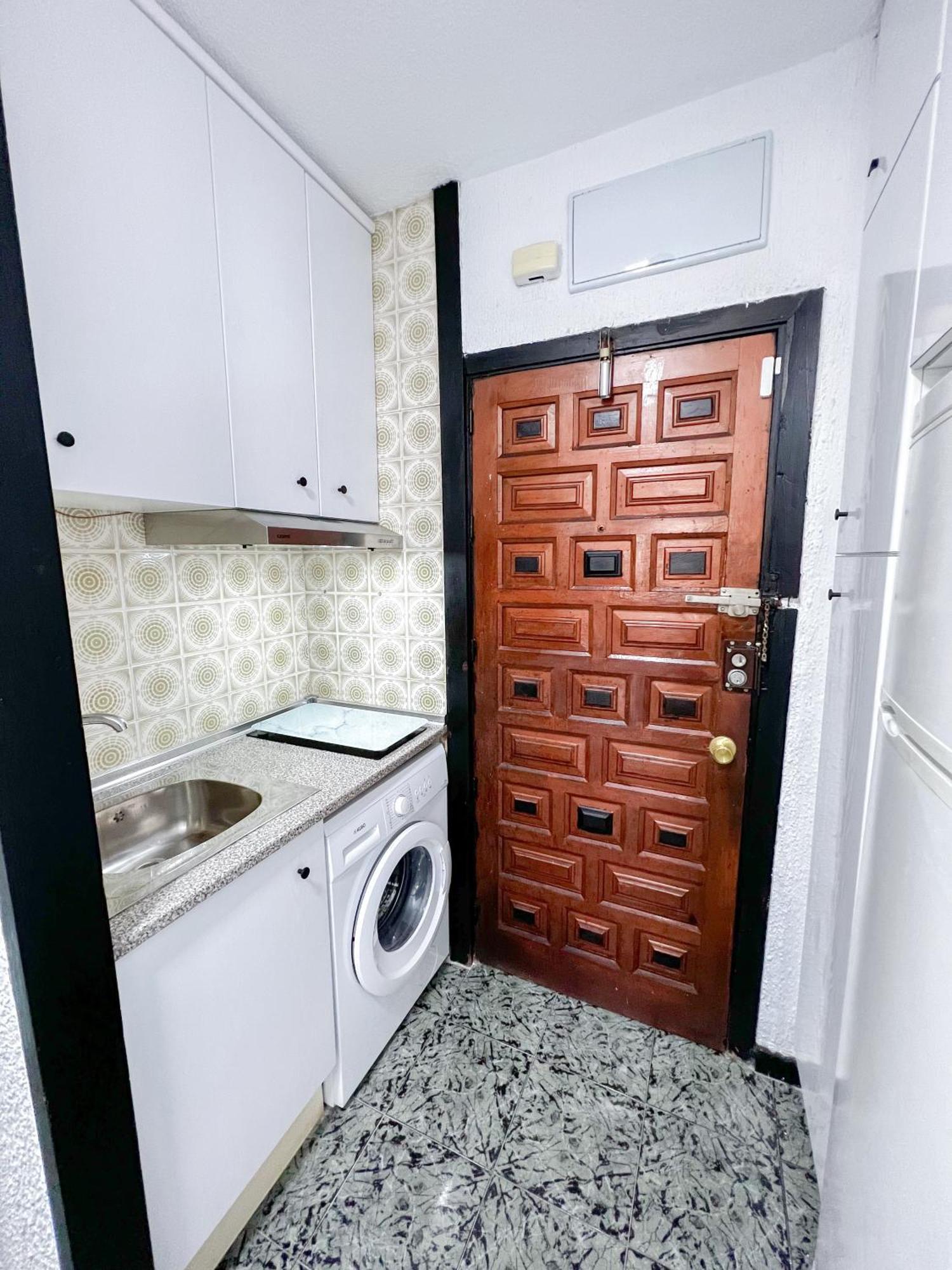 Cozy And Bright Flat With Pool Lejlighed Torremolinos Eksteriør billede